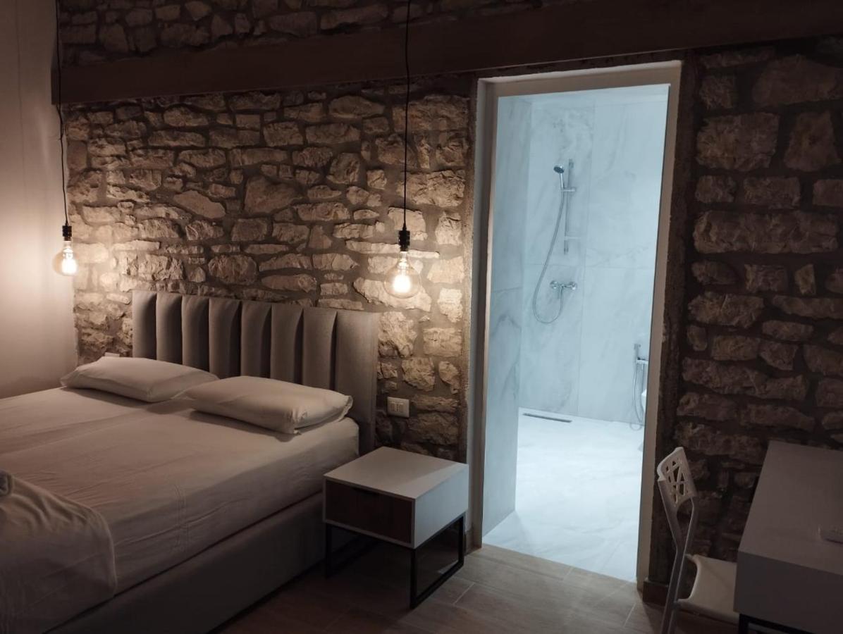 Comfort Guest Rooms Vila Hm Sarandë エクステリア 写真