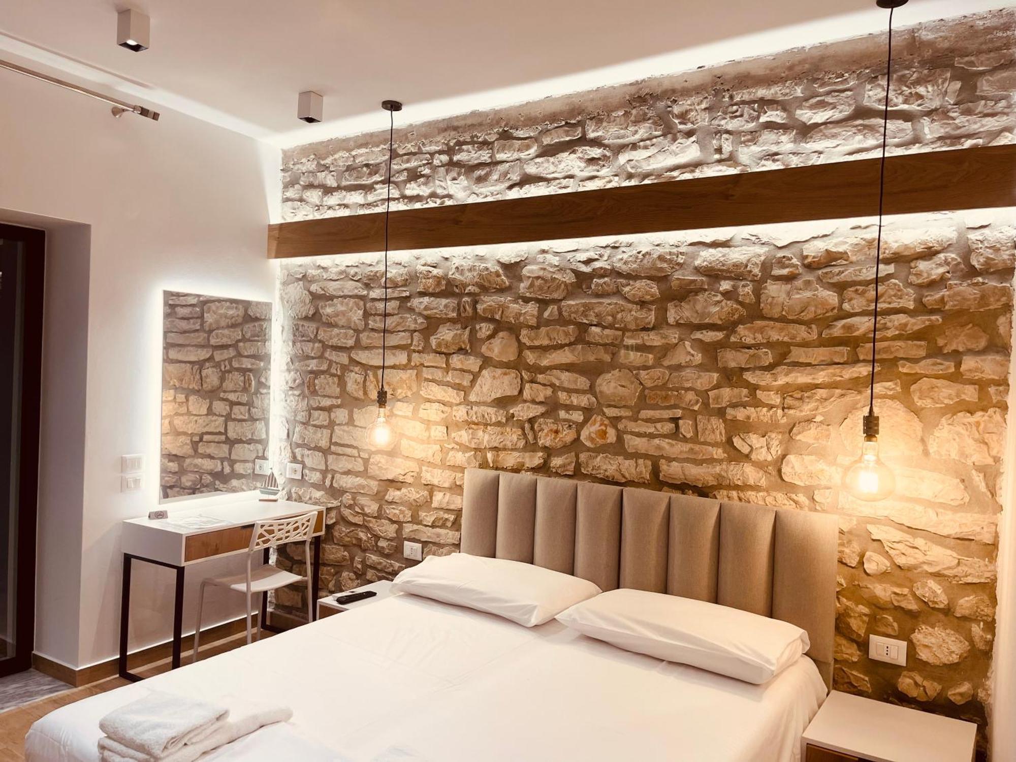 Comfort Guest Rooms Vila Hm Sarandë エクステリア 写真