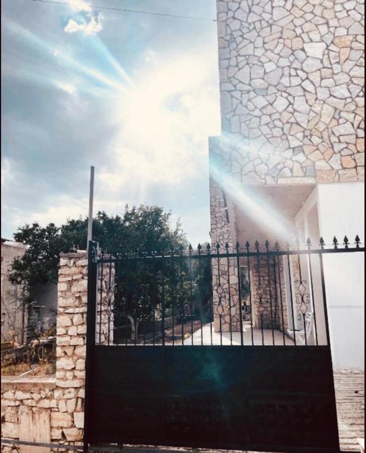Comfort Guest Rooms Vila Hm Sarandë エクステリア 写真